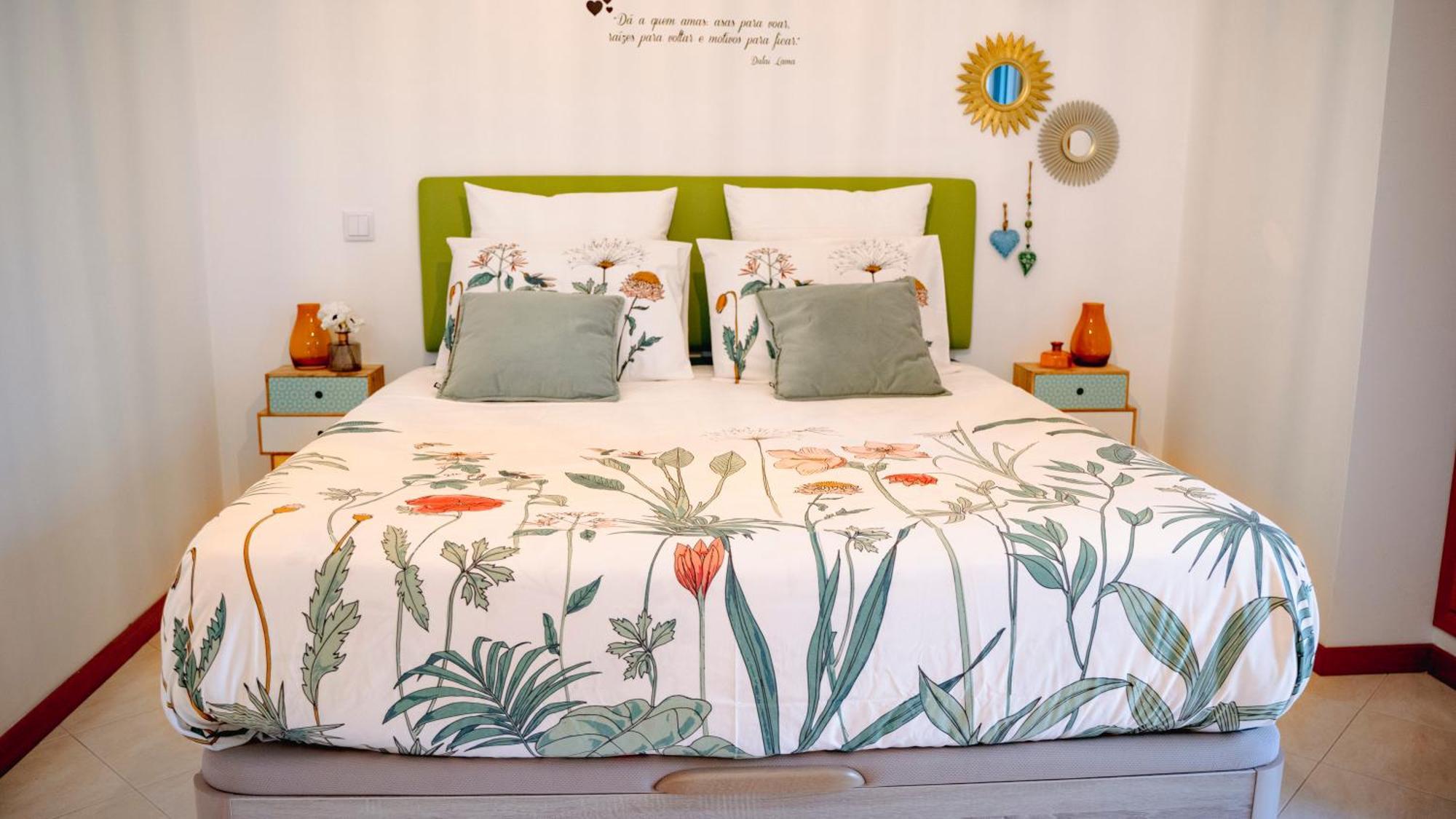 Wonderful Apartment In Ferragudo 2Double Beds Near Beaches And Golf Ngoại thất bức ảnh